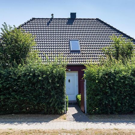 Kapitaenshaus - Kajuete Ahrenshoop Exterior foto